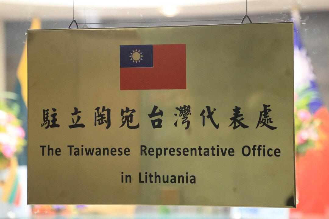 Lithuania ‘Will Not Bend’ to Chinese Pressure Amid Diplomatic Row Over Taiwan