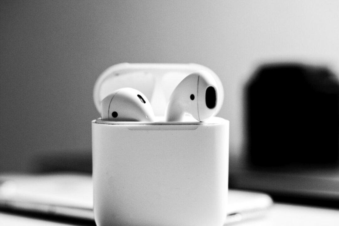 Apple Sees 33 Percent Drop in AirPods, Beats Shipments but It Continues to Dominate Wireless Audio