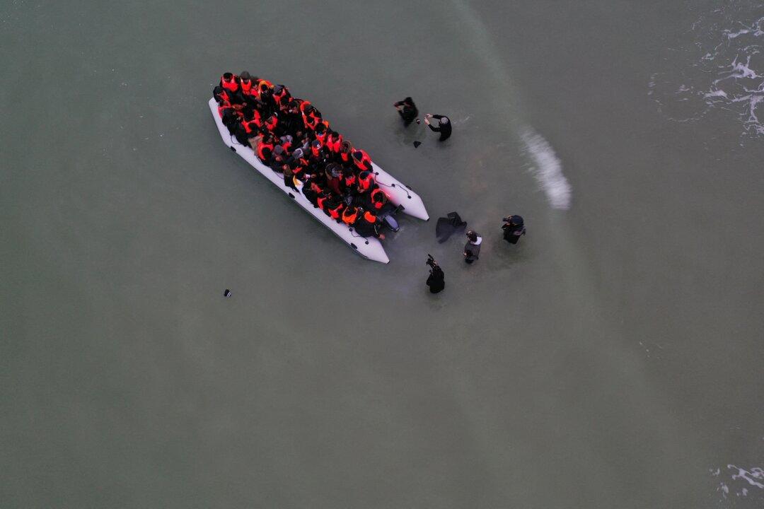 Group Seeks Injunction to Block Migrant Deportations to Rwanda Next Week