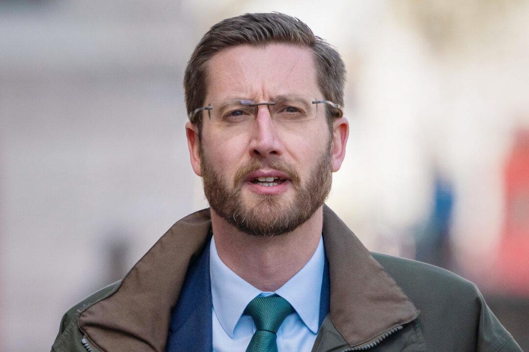 Attacks on Civil Service ‘Blob’ Are ‘Self-Defeating Cowardice,’ Says Cabinet Secretary