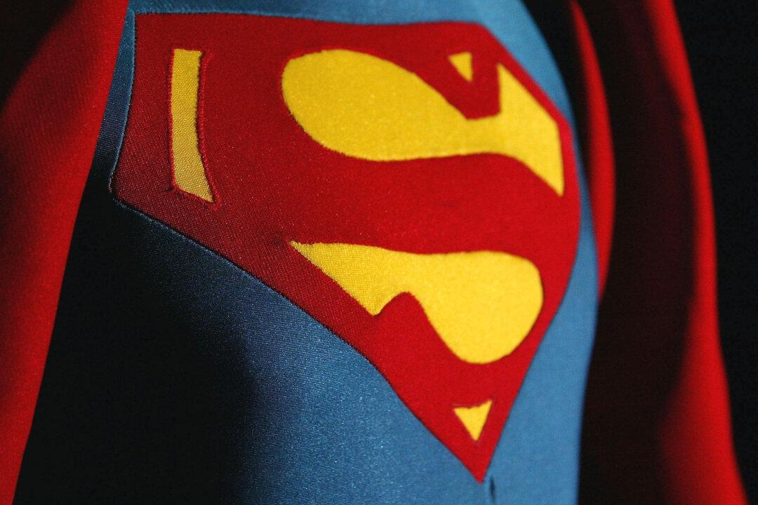 1st Edition ‘Superman’ Comic Set to Auction for More Than $2 Million