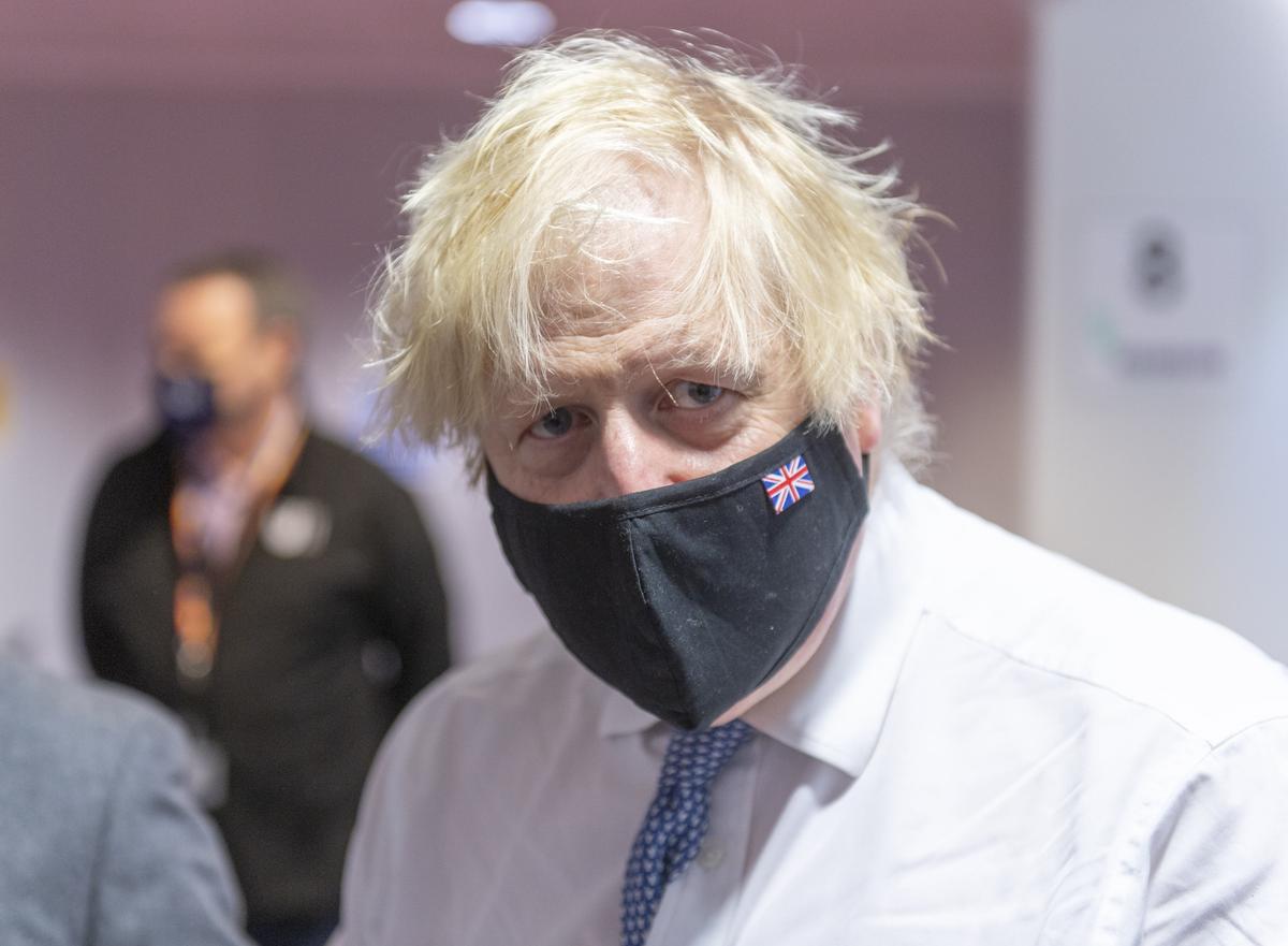 COVID-19 Inquiry Requests Boris Johnson’s Unredacted WhatsApp Texts, Diary Entries