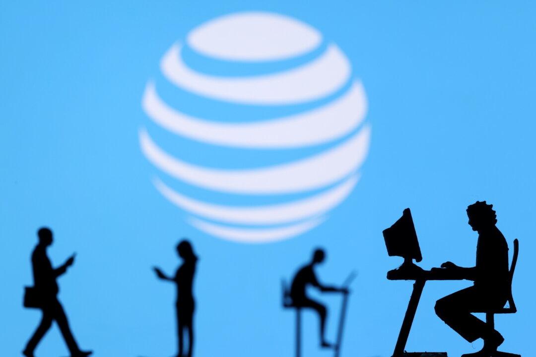 Barclays Upgrades AT&T to Overweight; Sees 26 Percent Upside