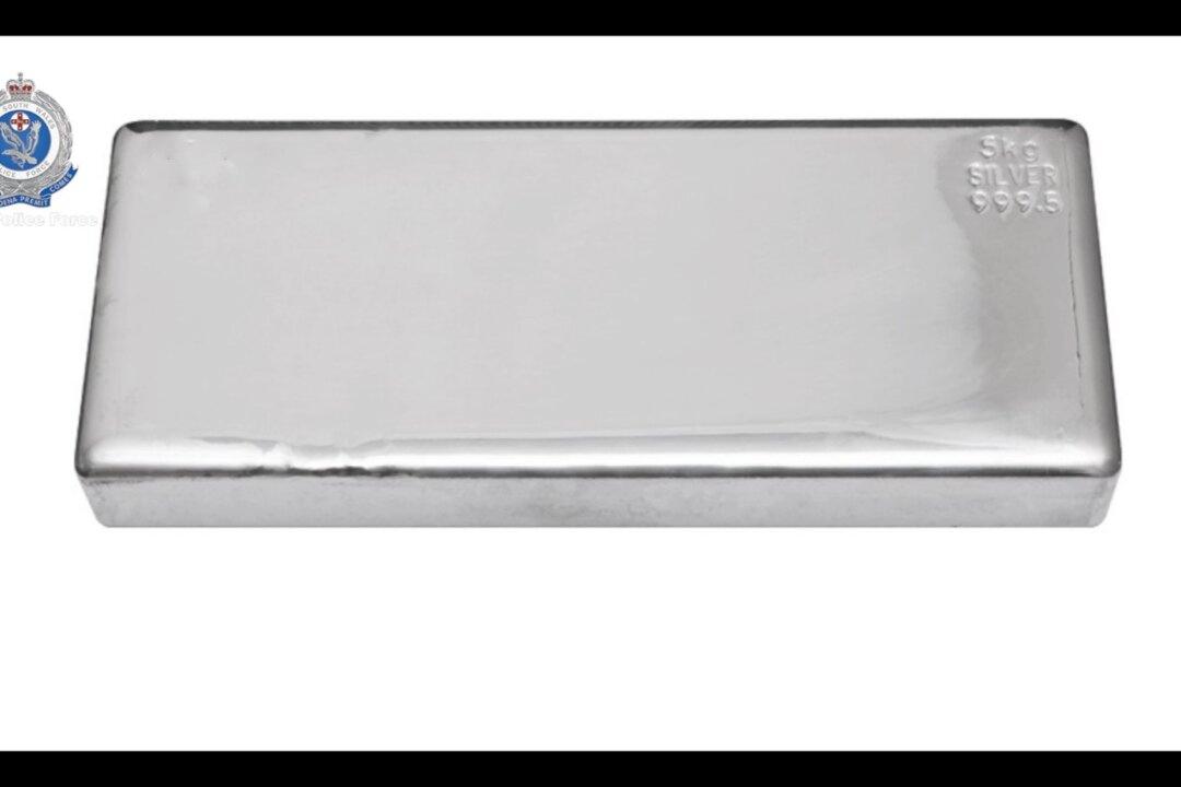 $1 Million Silver Bullion Allegedly Stolen in Australian Truck Heist