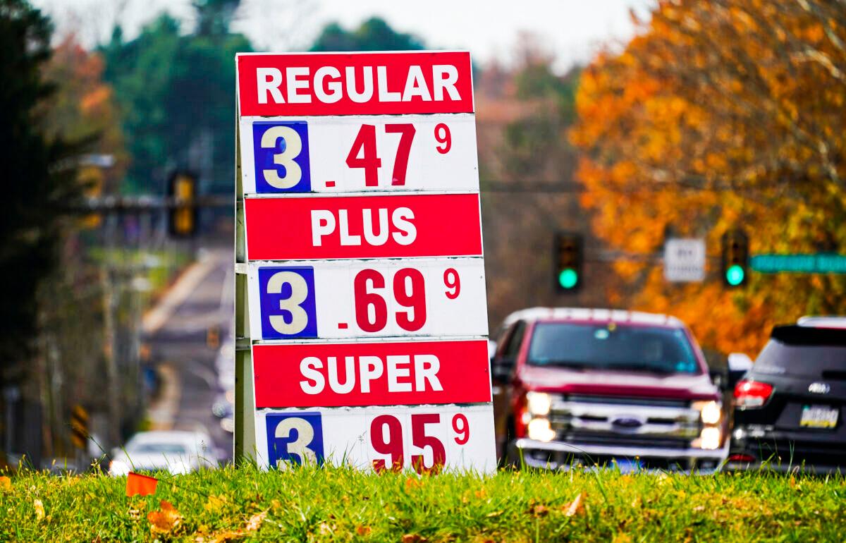 Gasoline Prices Fall Another 2 Cents Over Week