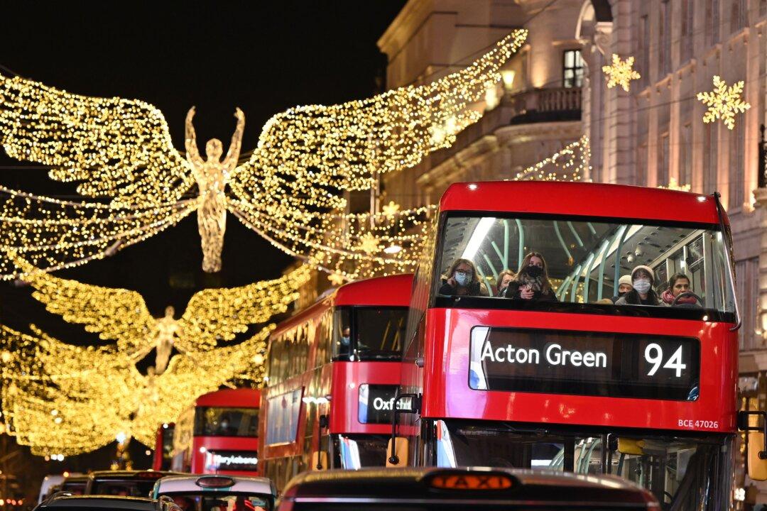 UK Government Officials Face Police Investigation Over COVID Vaccines