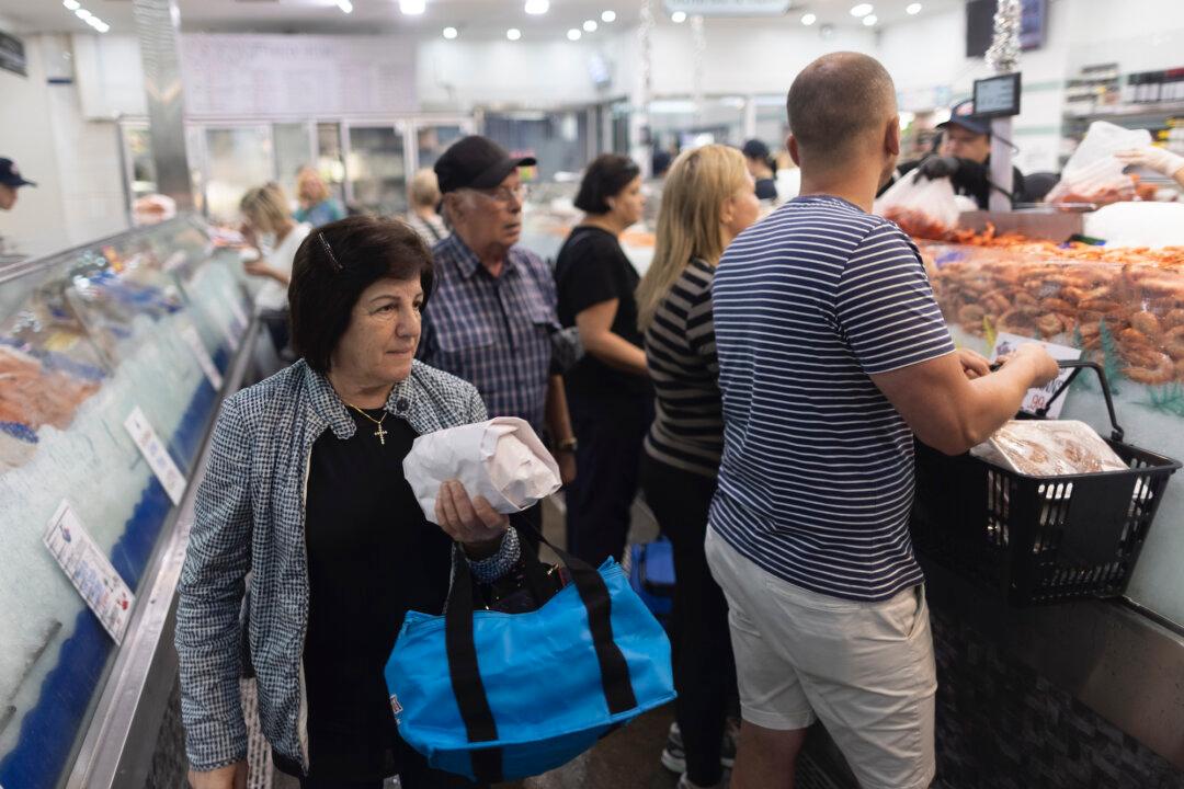 Sydney Christmas Seafood Marathon Begins