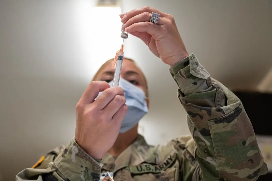 ‘Everyone Has a Right to Follow His Conscience’: Military Chaplains Sue Pentagon Over Vaccine Mandate