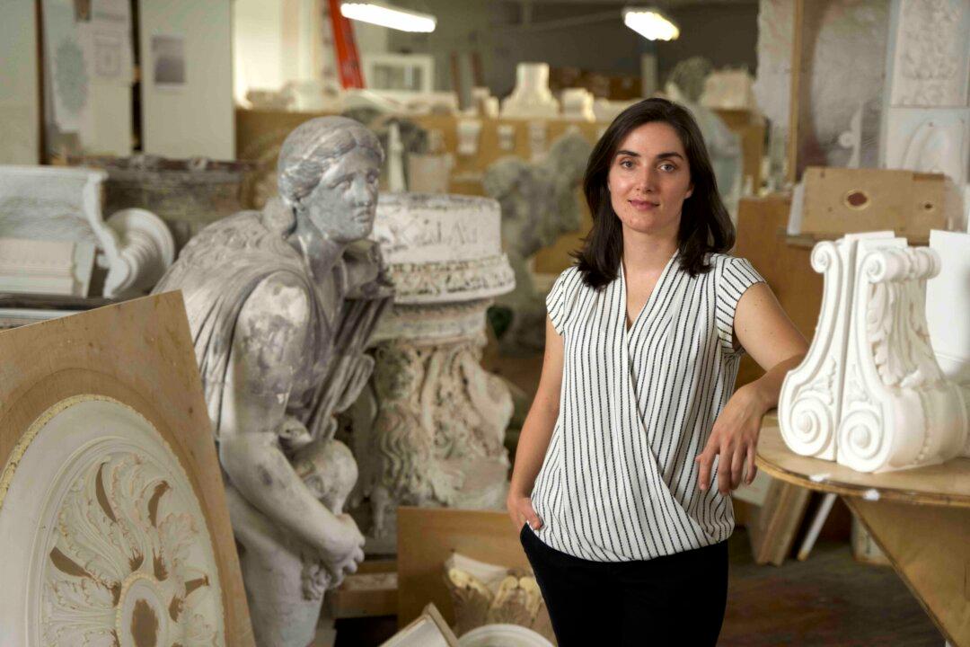 Patriotism in Plaster