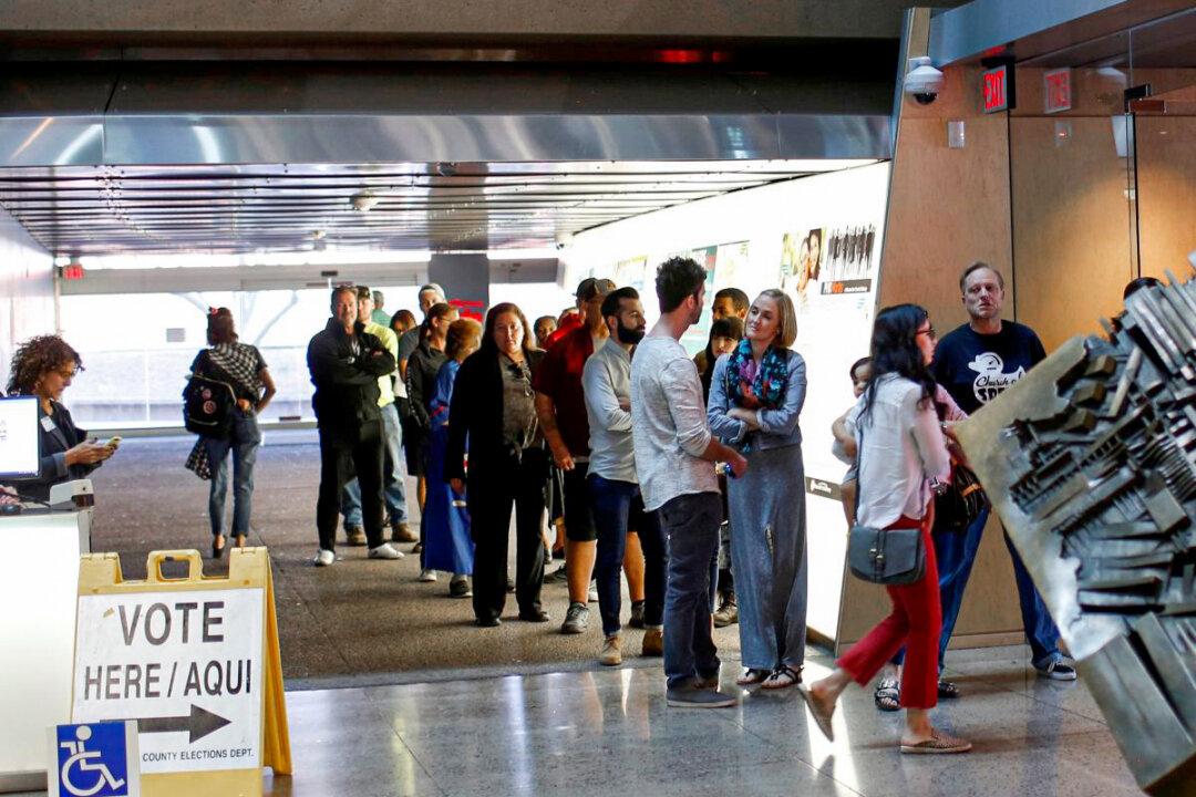 New Poll Shows Most Voters Believe Republicans Will Retake House, Senate