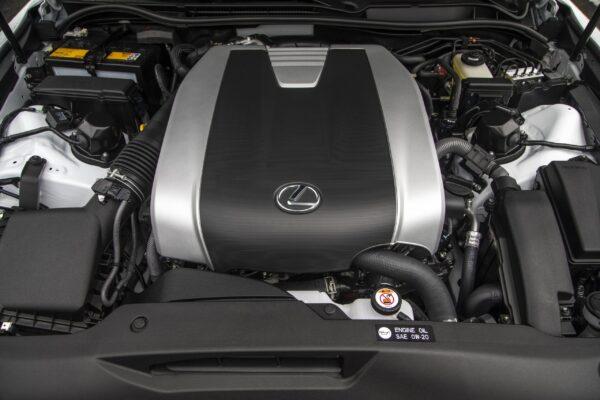 3.5L V6 under the hood. (Courtesy of Lexus)