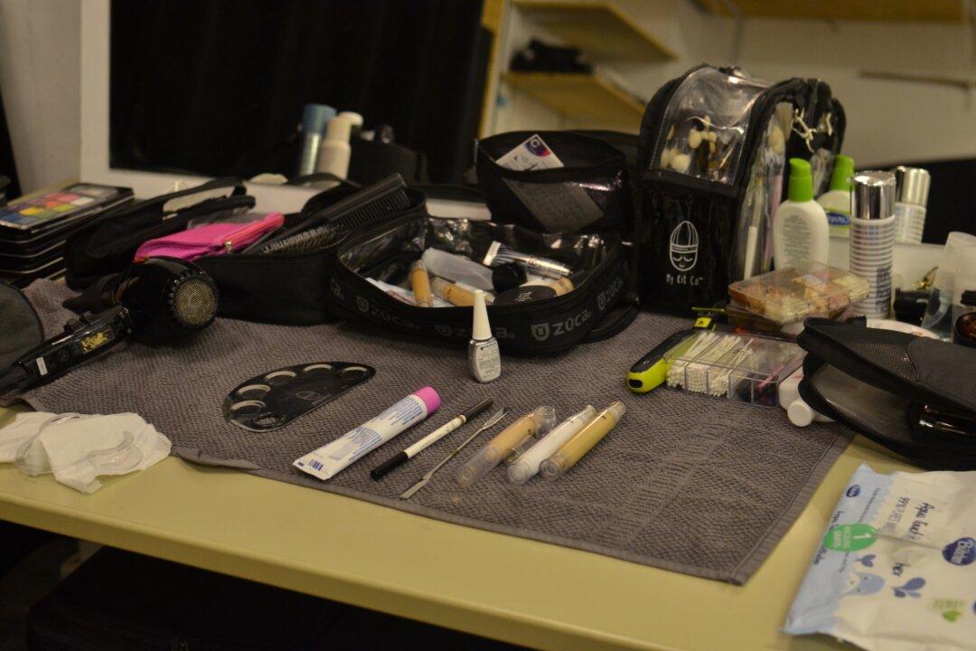 Deadly Bugs Found in 9 of 10 Makeup Bags