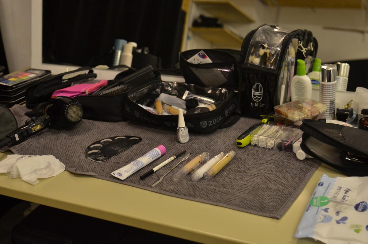 Deadly Bugs Found in 9 of 10 Makeup Bags