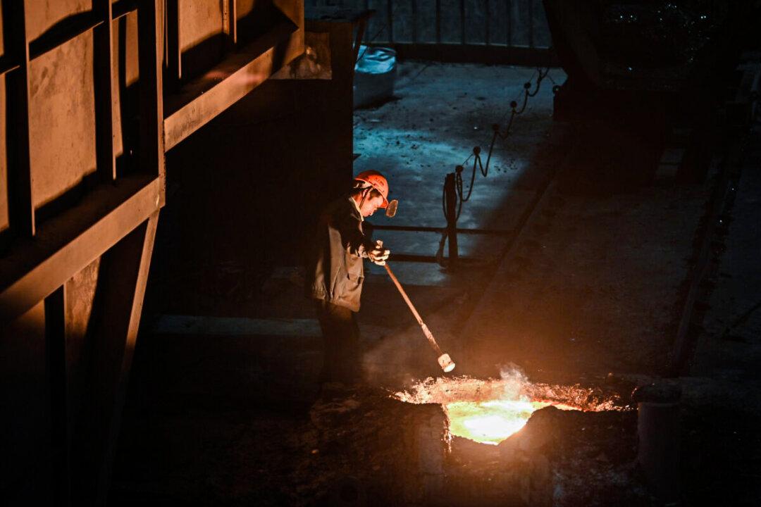 China’s Industrial Profit Growth Slows in November on High Raw Material Prices