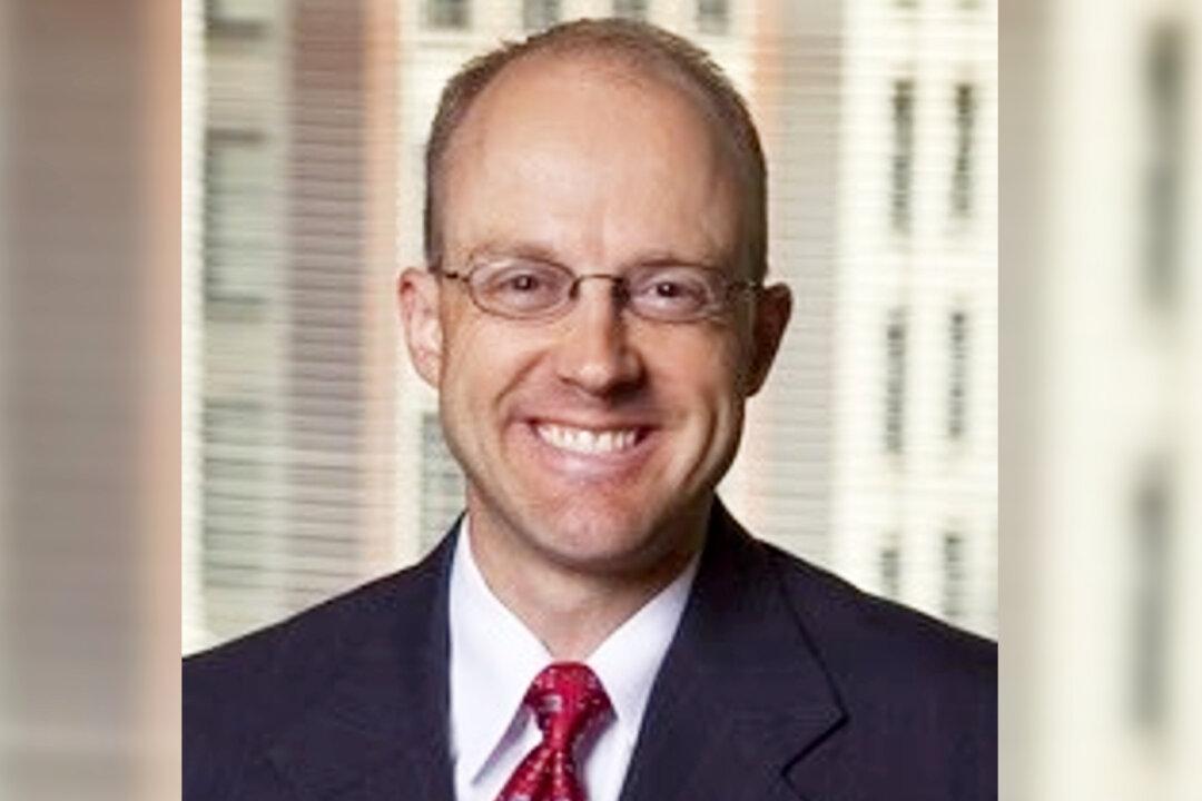 Law Prof Punished for Perceived Racial Insensitivity Considers Lawsuit Against School