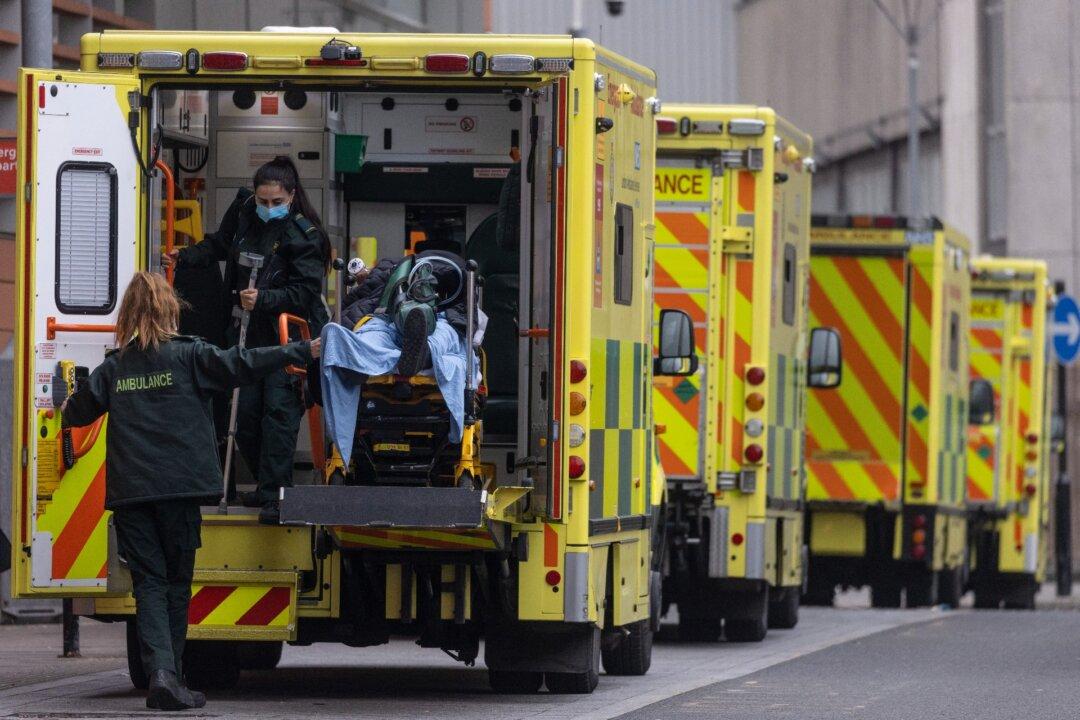 UK Expert Warns Against Overinterpreting COVID-19 Data