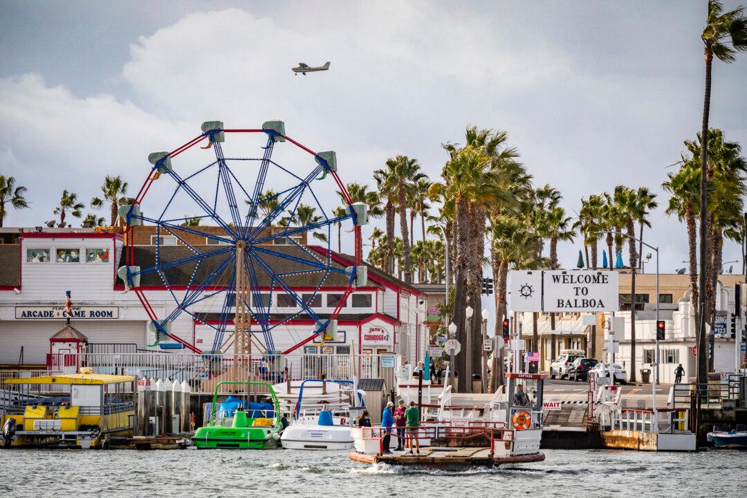 Balboa Island Ferry to Temporarily Halt Vehicle Crossings