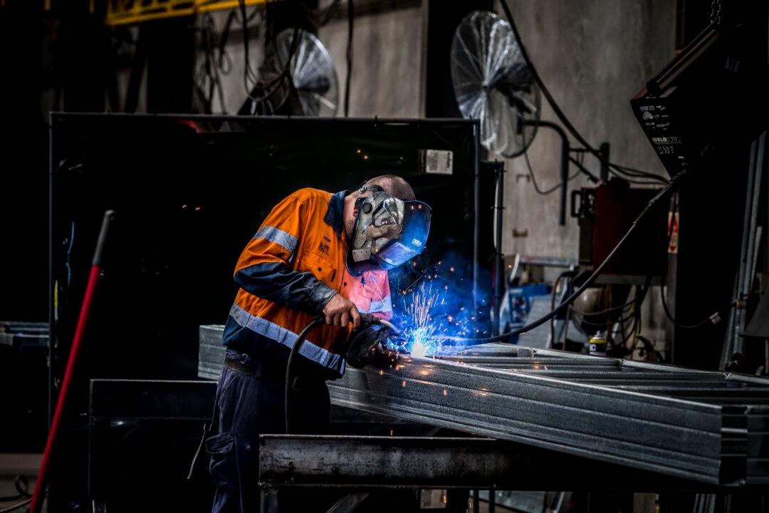 Reducing Red Tape Critical to Success of Future Made in Australia Act: Business Groups
