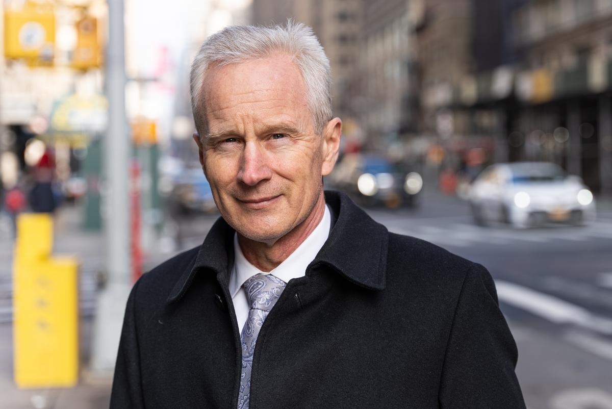 Dr. McCullough, Who Raised Questions Over Safety of COVID-19 Vaccines, Suspended From Twitter