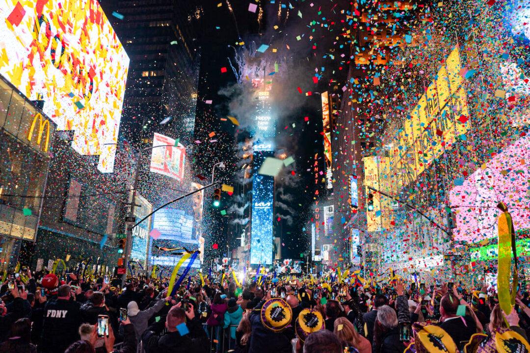 New Year in Pictures: World Ushers in 2022 With Scaled Down Celebrations