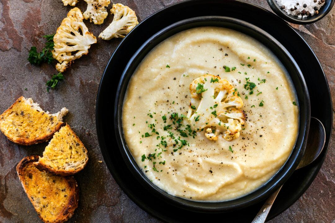 Creamy Cauliflower Soup Recipe