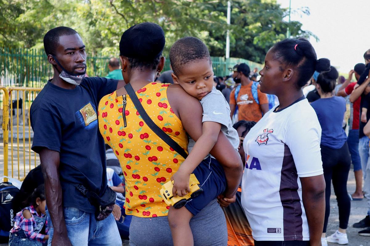 Mexico Asylum Applications Nearly Double in 2021, Haitians Top List