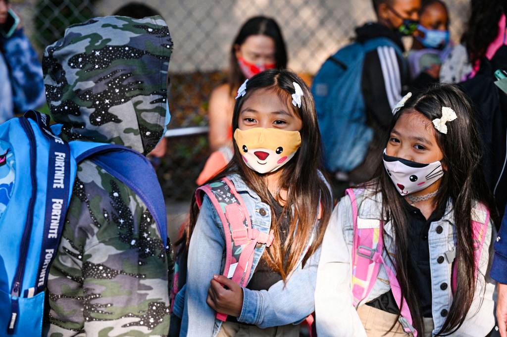 LA County Requires Outdoor Masking for Students, Surgical or N95 Masks for School Staff