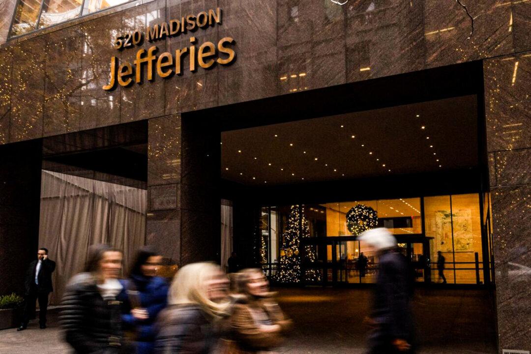Jefferies Asks Employees to Work Remotely Until End of January: CEO