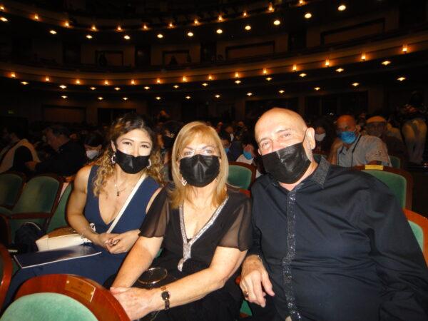 Emily Morales (L), William Barroso and Leona Barroso at the Shen Yun Performing Arts performance at Adrienne Arsht Center for the Performing Arts, on Jan. 4, 2022. (Teng Dongyu/The Epoch Times)