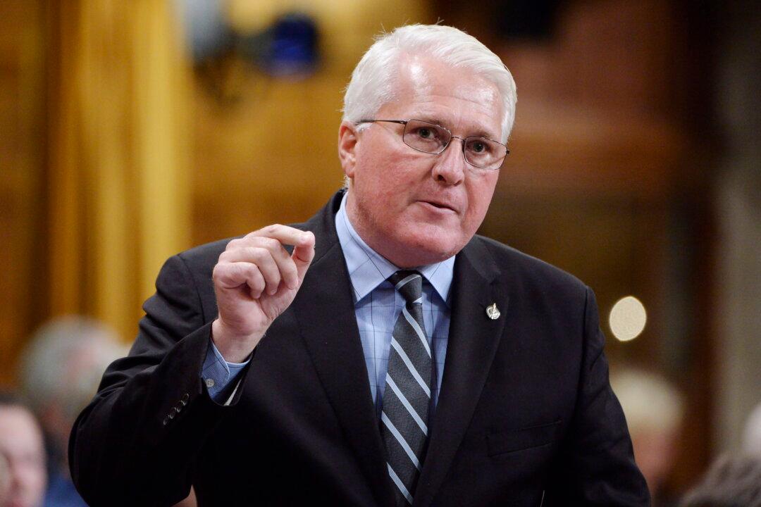 Conservatives Ask Privacy Czar to Probe Pandemic Related Use of Mobile Location Data