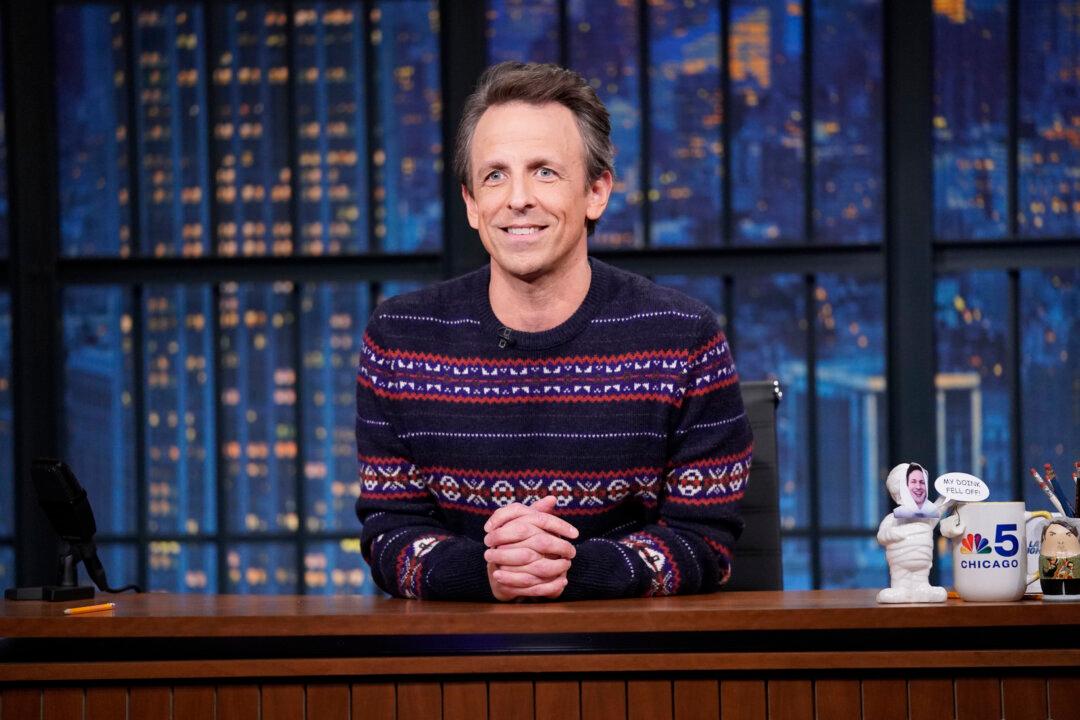 TV Host Seth Meyers Contracts COVID-19, Show Dark This Week