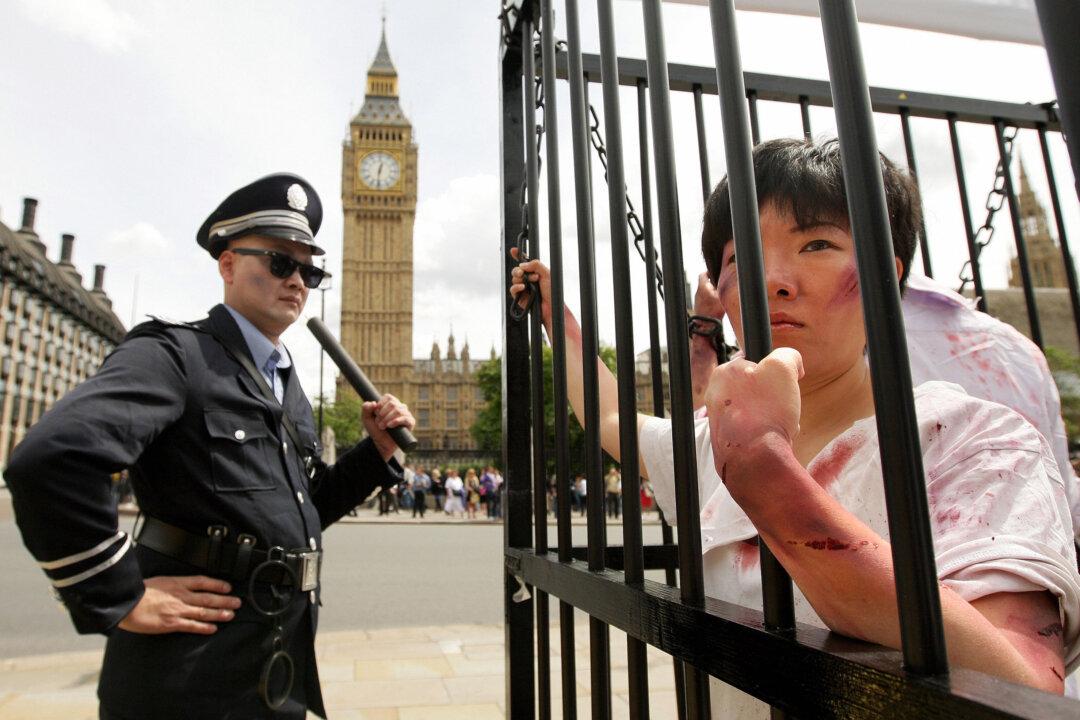 NJ Resident Loses Mother Who Suffered Torment in Chinese Brainwashing Center