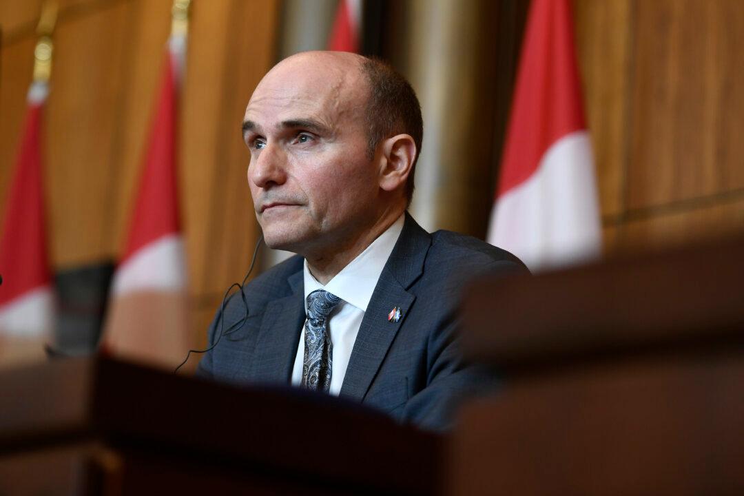 Provinces Should Consider Making COVID-19 Vaccines Mandatory for All: Federal Health Minister