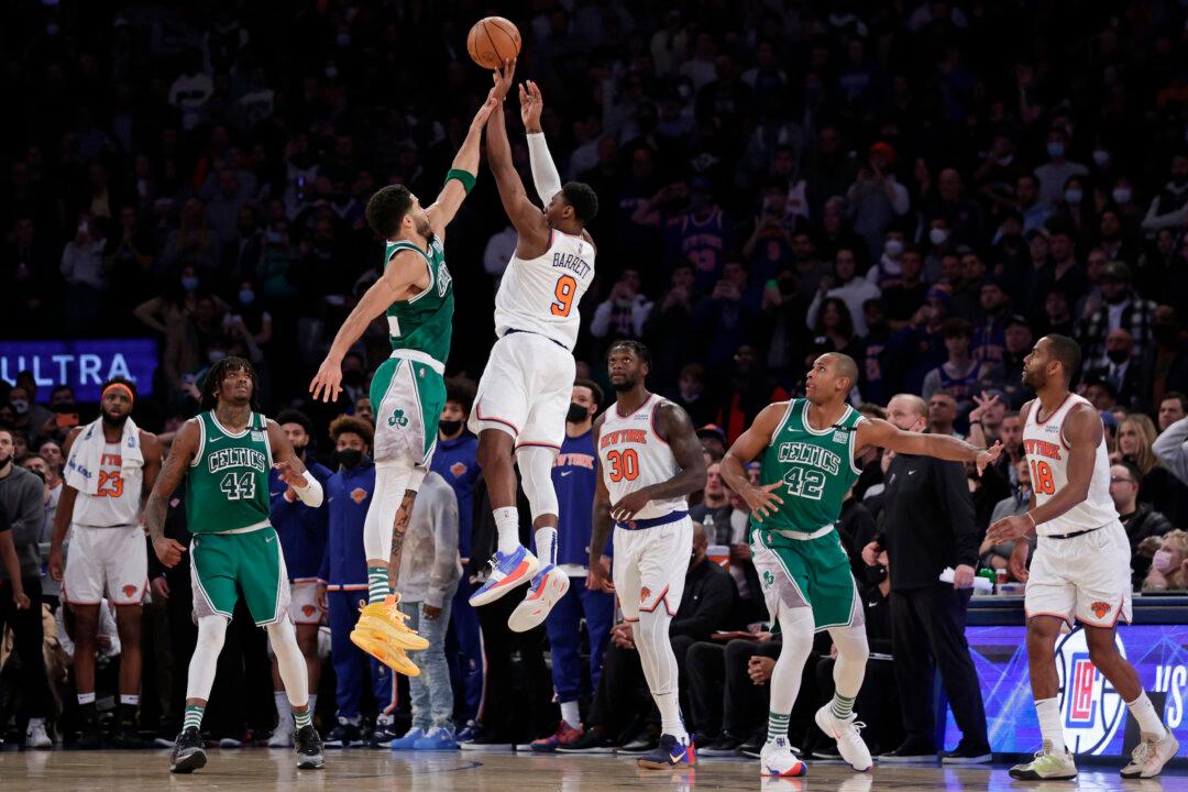 Knicks Beat Celtics With Barrett’s Buzzer Beater 108–105