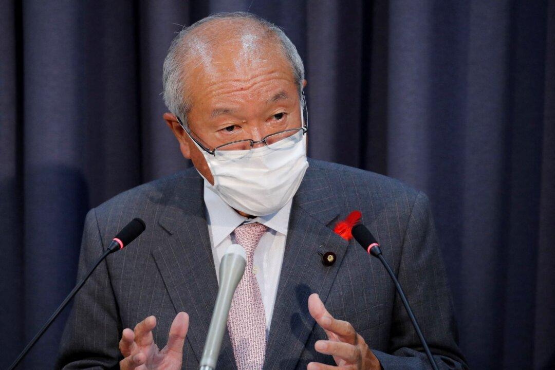 Japan Warns of Need for Currency Stability as Yen Falls Persist