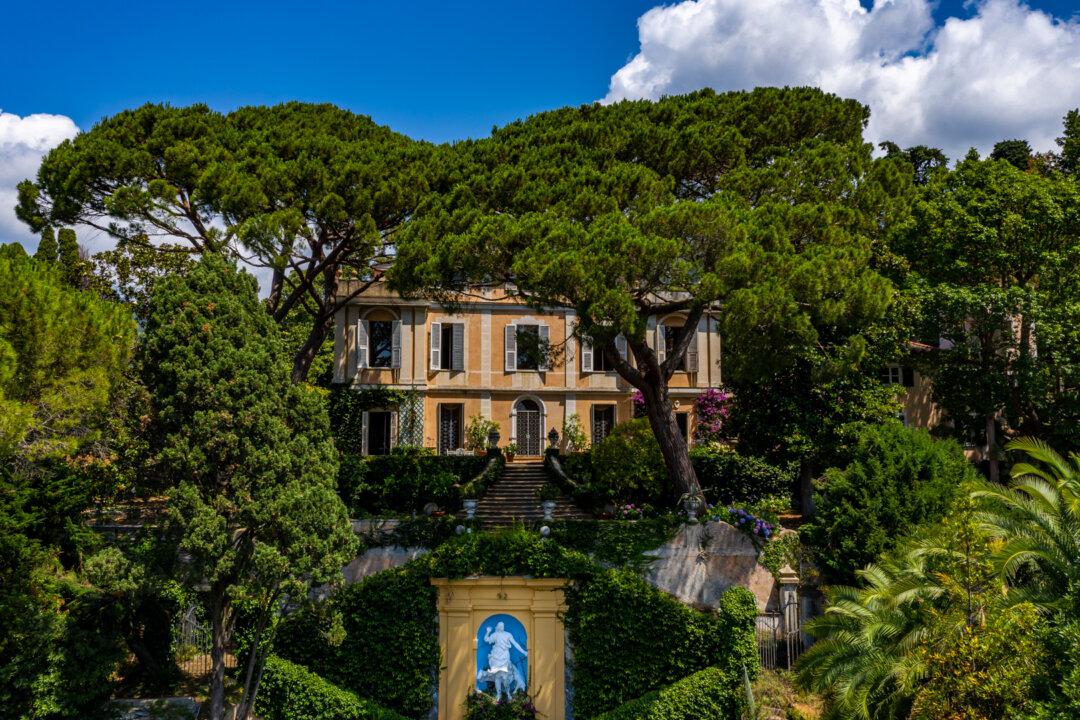 Elegant Villa Le Magnolie Is for Sale on the Italian Riviera
