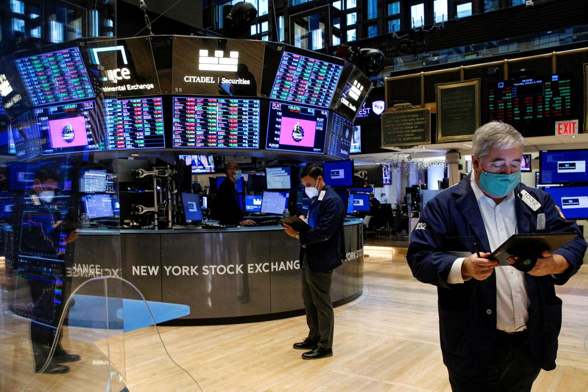 Wall Street Opens Flat After Soft Jobs Data