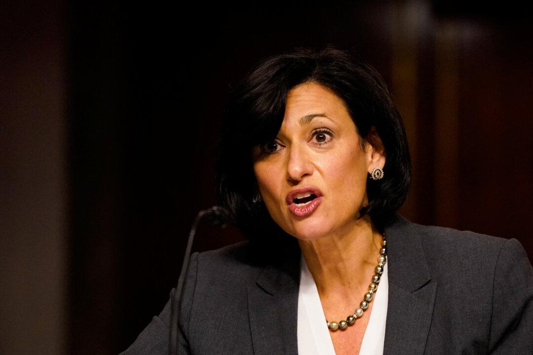 CDC Director Issues Alert on Pfizer’s COVID-19 Pill
