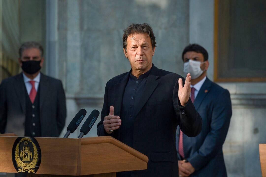 The Demise of Pakistan’s Khan Government