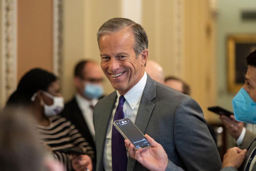 Thune Beats Conservative Challengers in South Dakota Senate Race