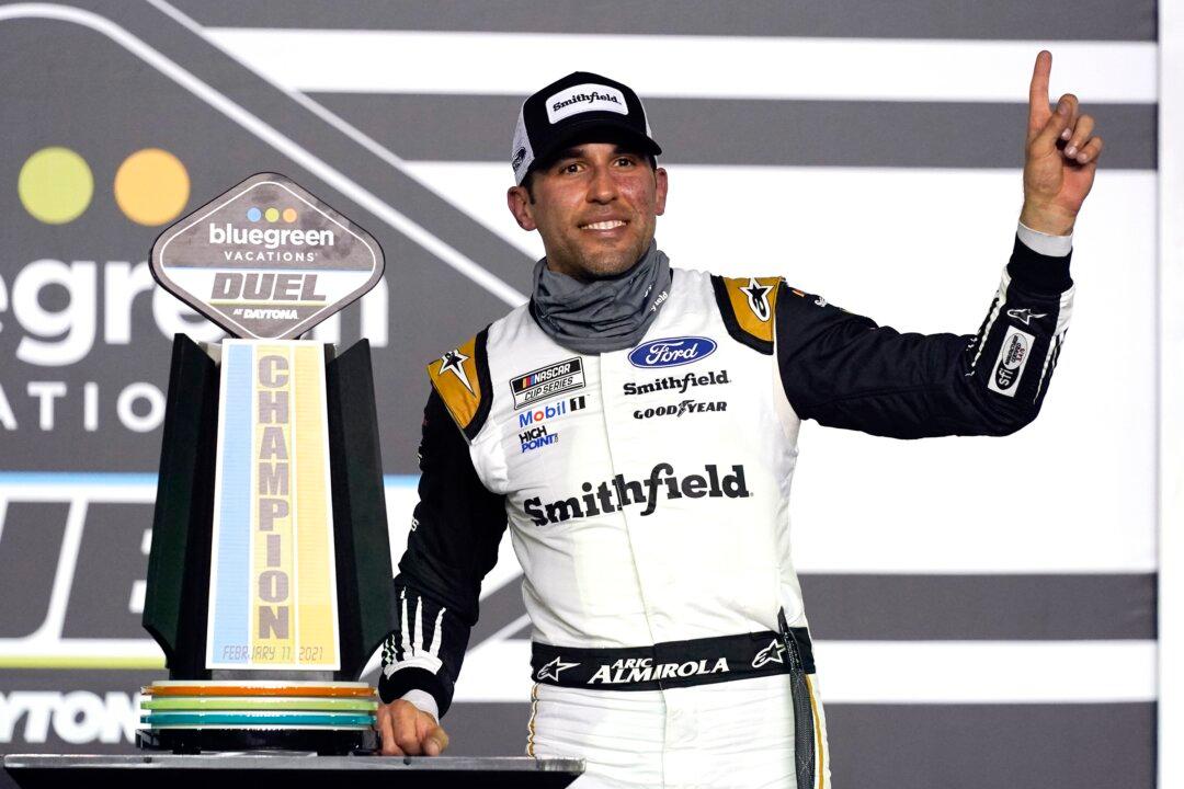 NASCAR Veteran Aric Almirola to Retire at End of 2022 Season