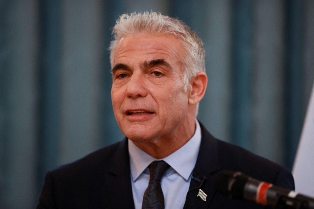 Israeli Foreign Minister Lapid Tests Positive for COVID-19