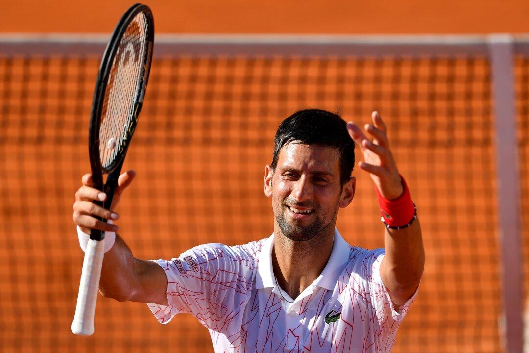 Novak Djokovic Apologises for Socializing While COVID Positive