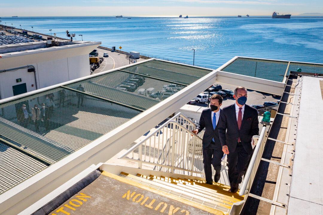 Buttigieg: Los Angeles Ports Saved Christmas