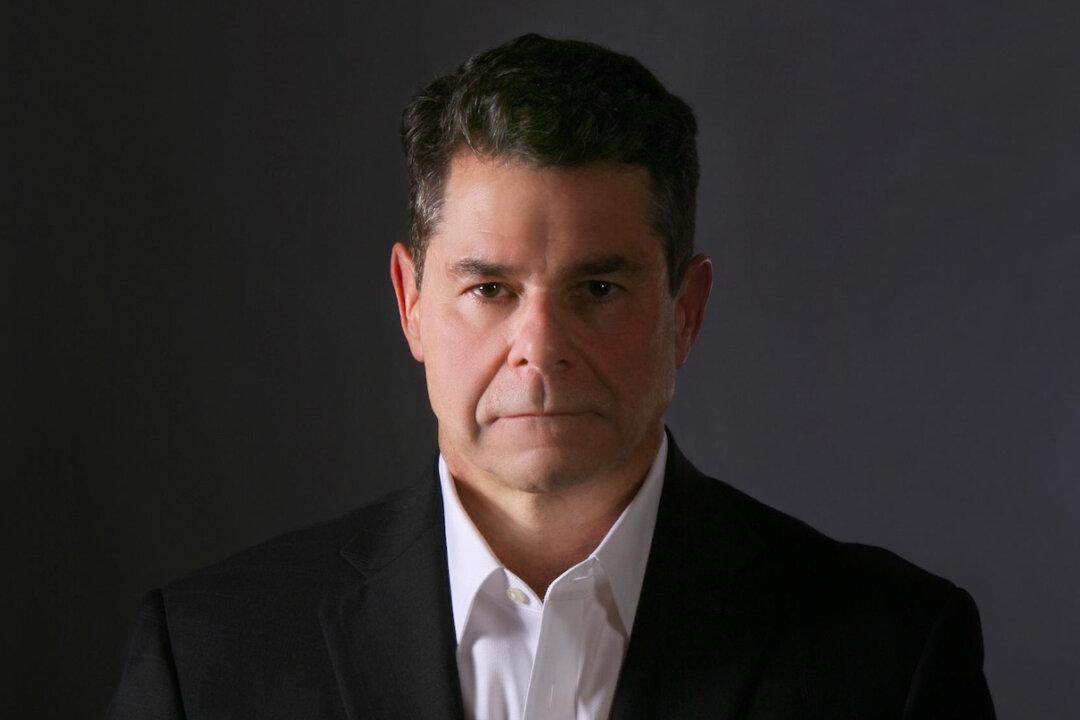 Chinese Communist Party Advances Agenda to Weaken US Through Stealth Tactics: Expert