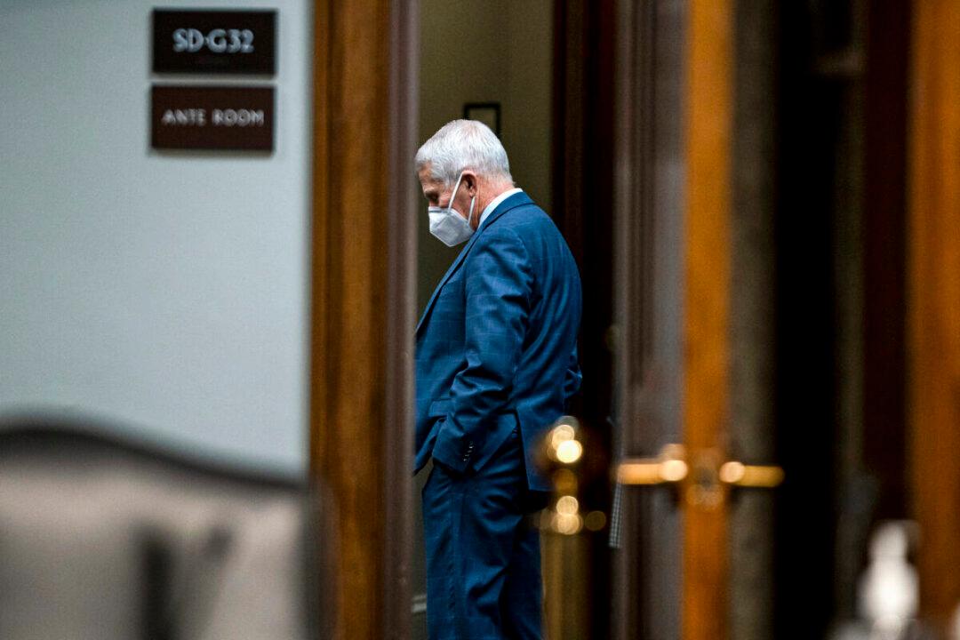 Fauci Was Told Privately by Key Scientists That COVID-19 Natural Origin Was ‘Highly Unlikely,’ Newly Unredacted Emails Confirm