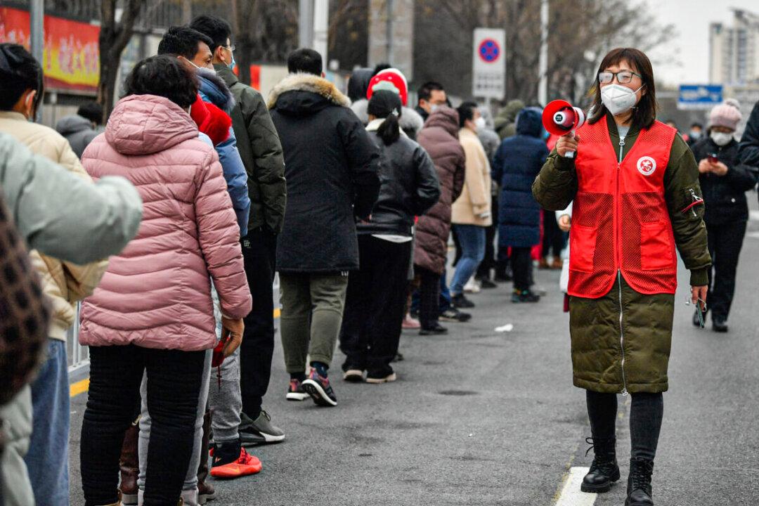 China’s Omicron-Hit City Orders More Testing as Winter Olympics Loom