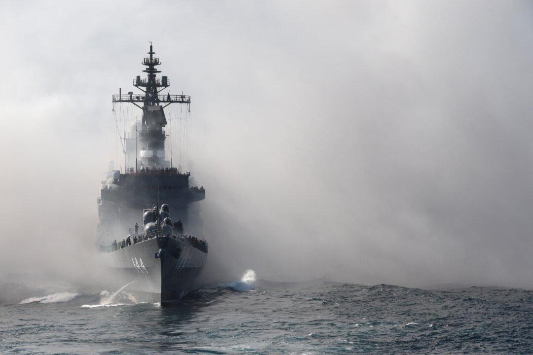 Japan and Australia Enter New Era as Defence Deal Comes Into Force