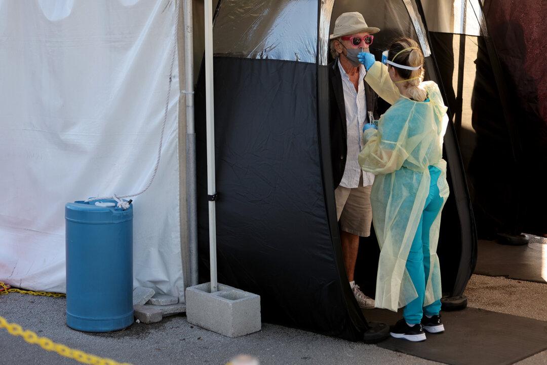 In Reporting Shift, Associated Press Tells Staff to ‘Avoid Emphasizing’ COVID-19 Case Counts