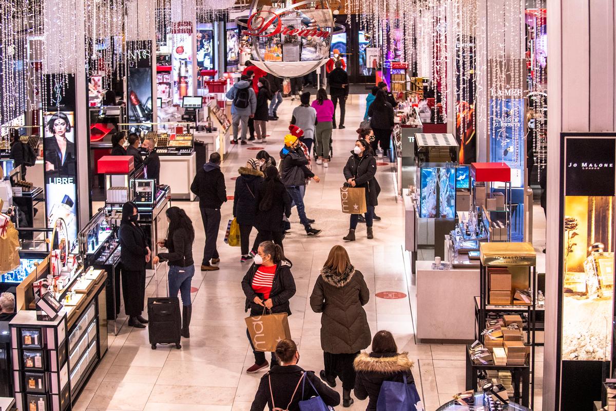 Mastercard Data Indicates That Consumer Spending Is Holding Steady